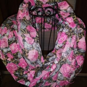 Betseyville Infinity scarf